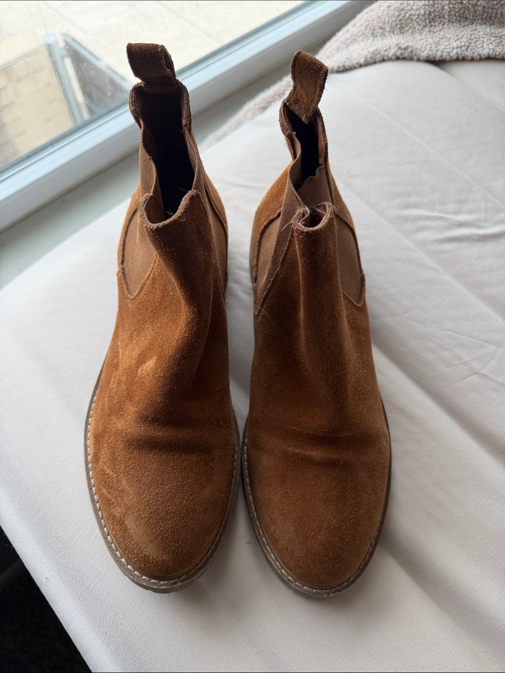 Steve Madden: Women's Brown Suede Chelsea Boots